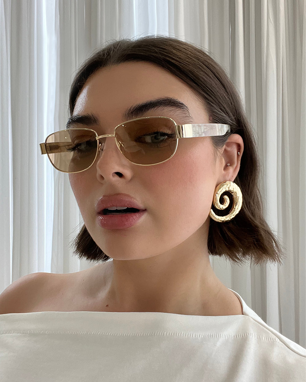 THE ADDISON - GOLD-PEARL TORT-BEIGE-SUNGLASSES-BANBE-Billini