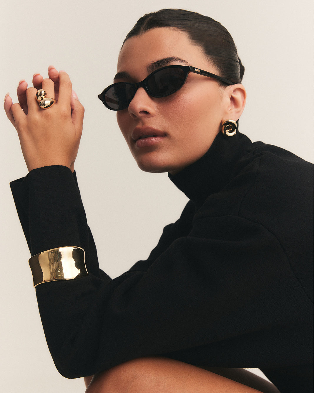 THE RODRIGO - BLACK-BLACK-SUNGLASSES-BANBE-Billini