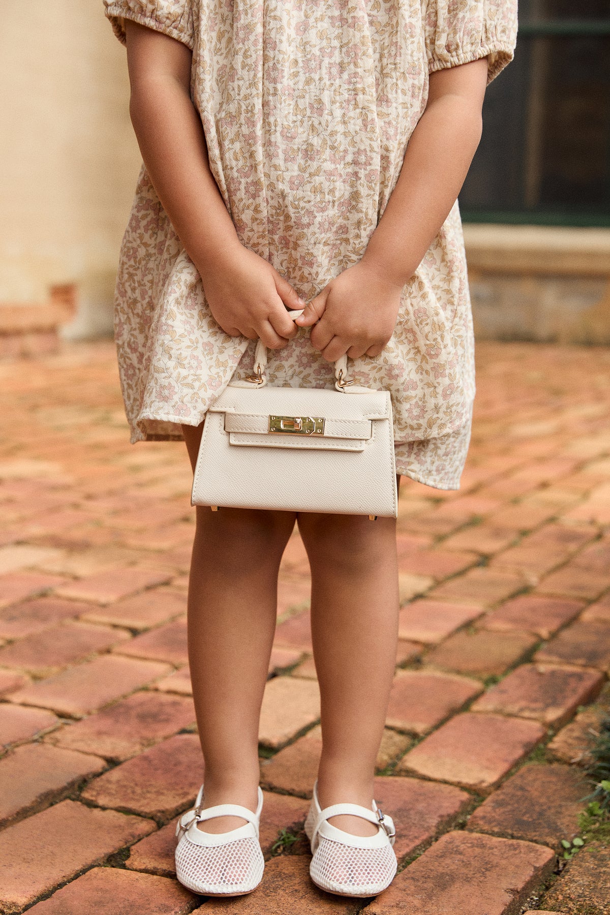 JAYLAH MINI - WHITE-Flats-Billini-Billini