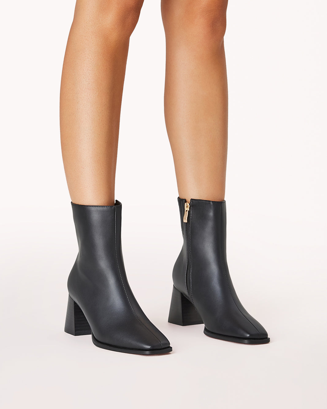 ALANIA - BLACK-Boots-Billini-Billini