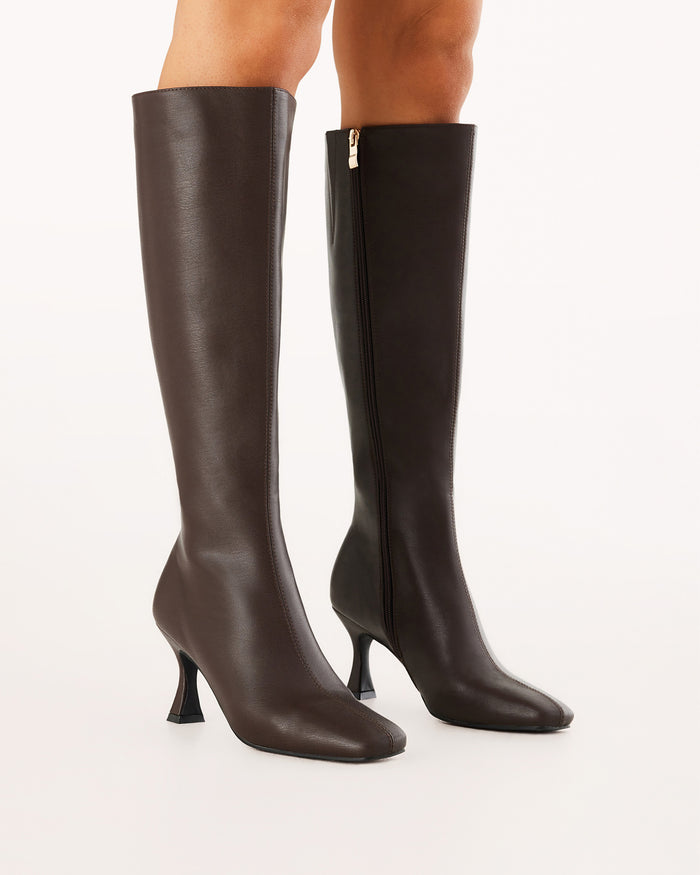 CORBIN - CHOCOLATE-Boots-Billini-Billini
