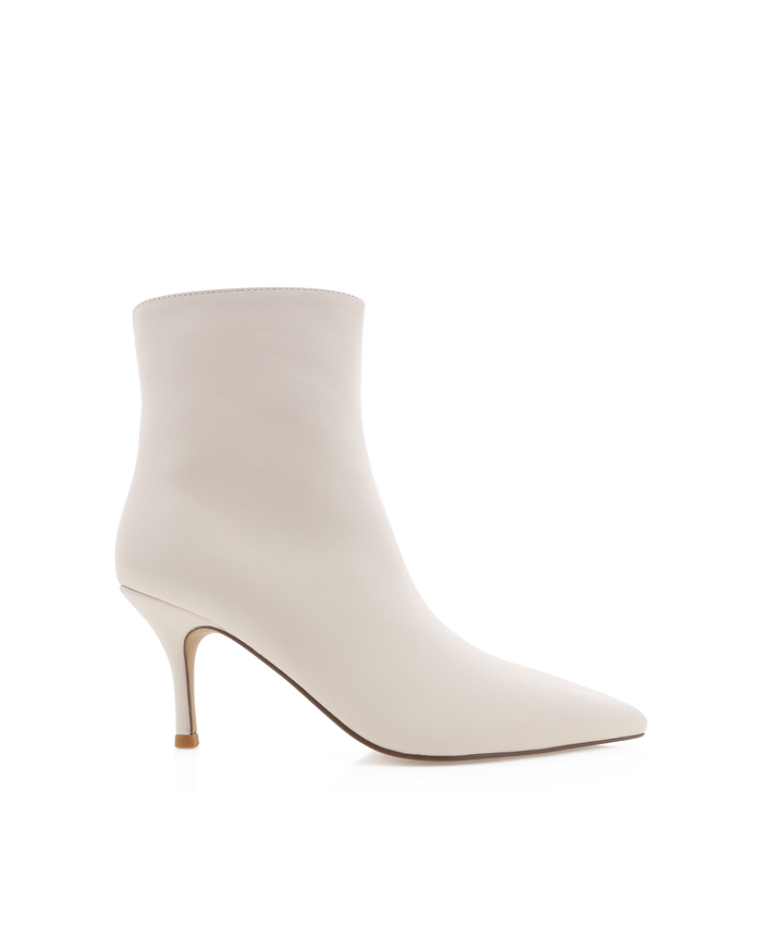 DALORES - IVORY-Boots-Billini-Billini