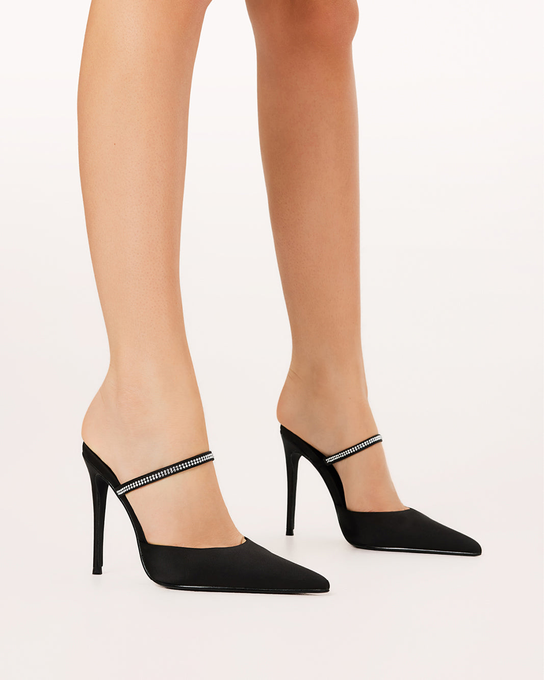 GIANELLA - BLACK SATIN-PUMPS-Billini-Billini