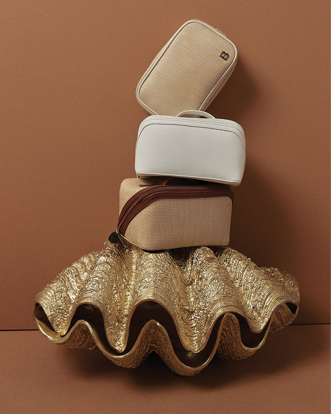 MAKEUP BAG - NATURAL RAFFIA-BONE-GIFTING-Billini-Billini