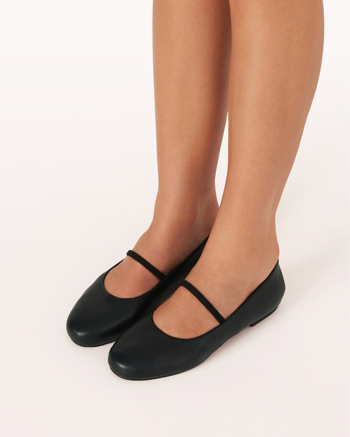 GUADALUPE - BLACK-Flats-Billini-Billini