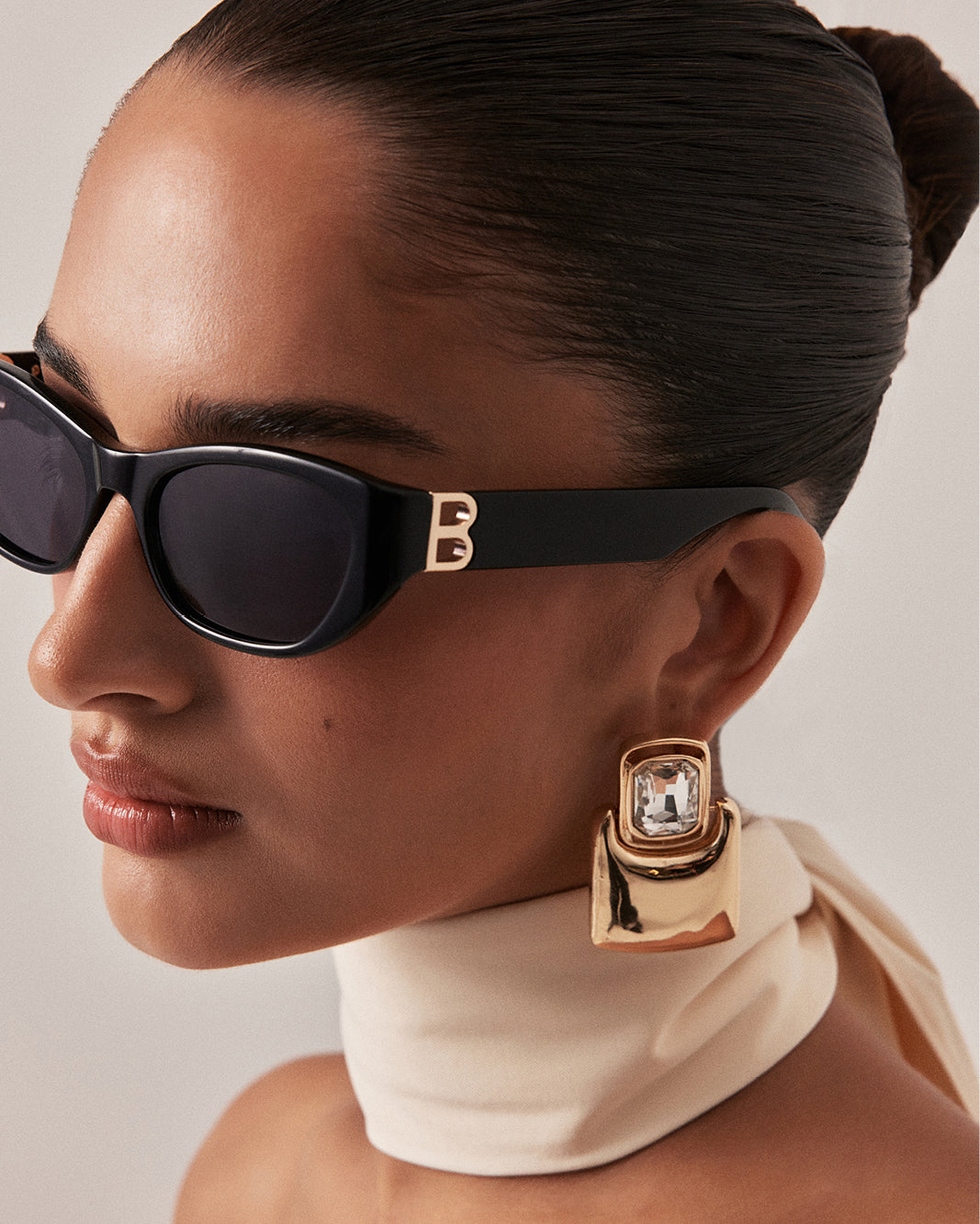 HANNAH EARRINGS - GOLD-DIAMANTE-JEWELLERY-Billini-Billini