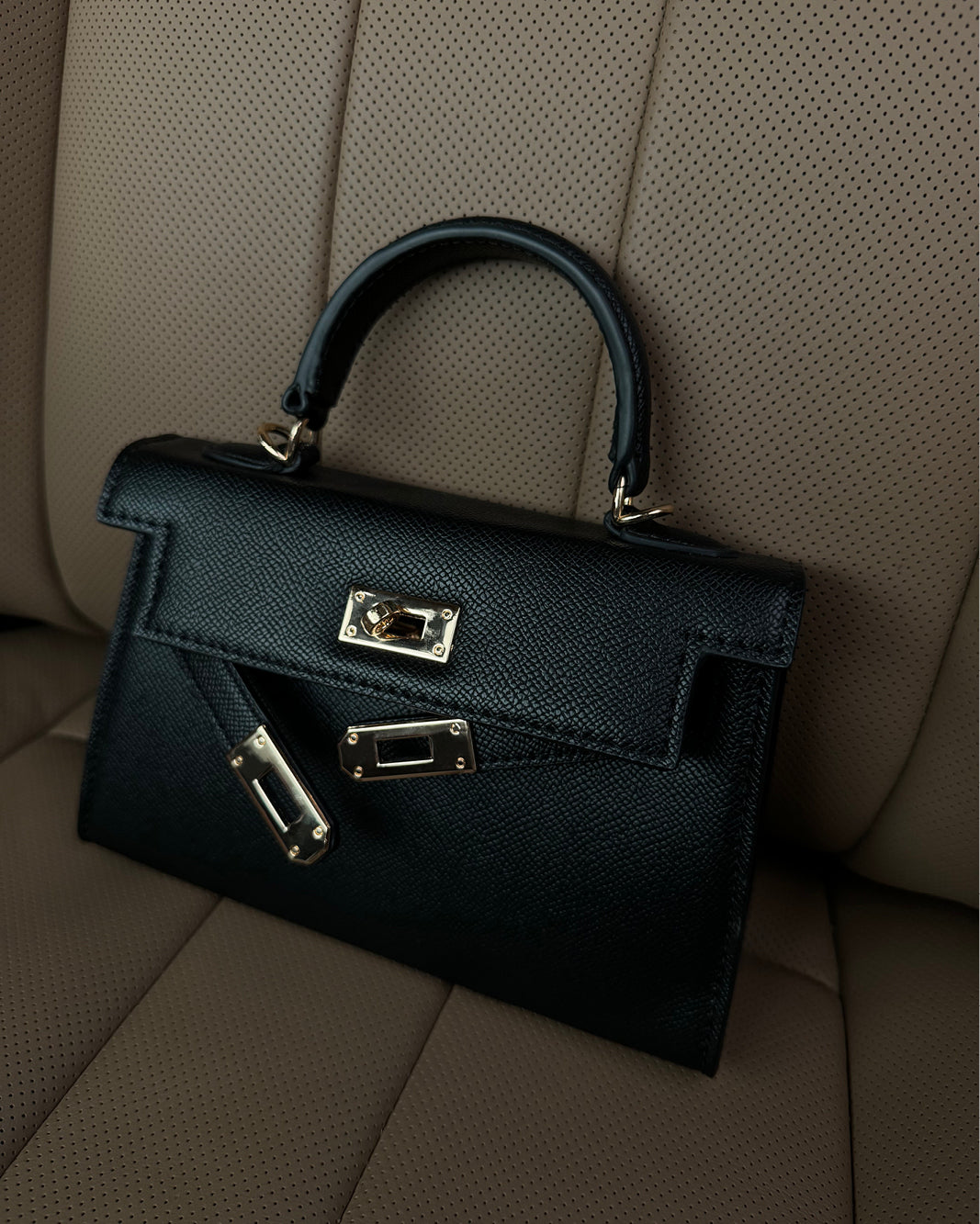 HARIETTE HANDLE BAG - BLACK-Handbags-Billini-O/S-Billini