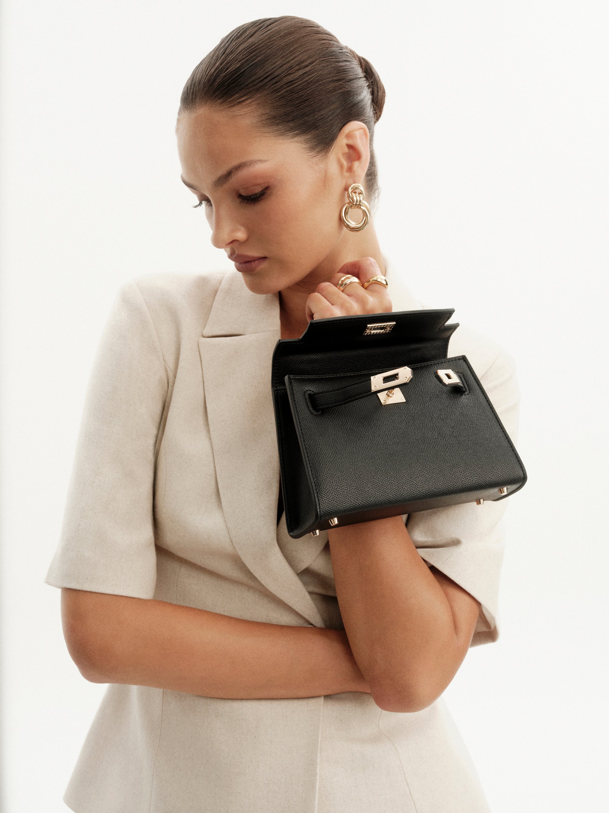 HARIETTE HANDLE BAG - BLACK-Handbags-Billini-Billini