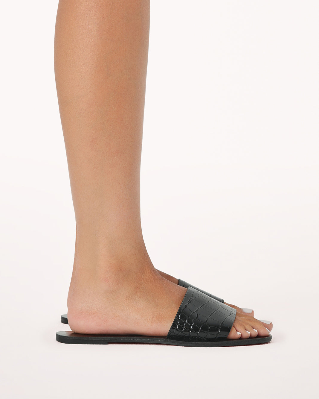 HENRIK - BLACK CROC-Sandals-Billini-Billini