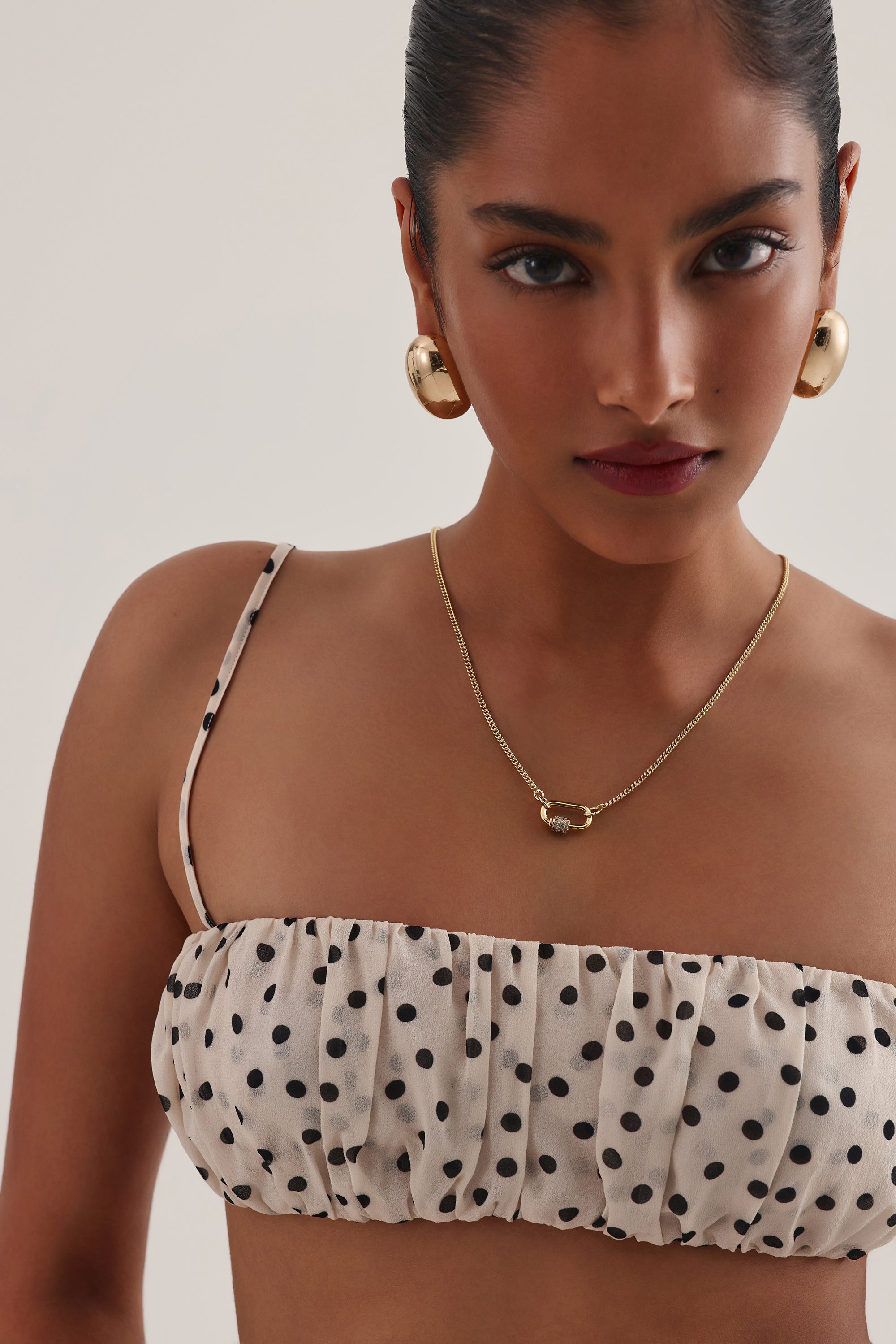 HOOPER NECKLACE - GOLD PLATED 18K-DIAMANTE