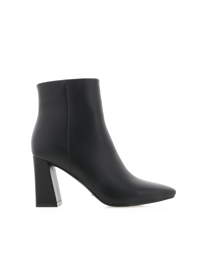INDEERA - BLACK-Boots-Billini-Billini
