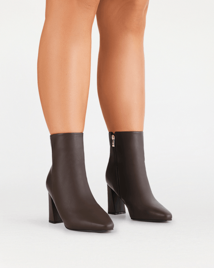 INDEERA CURVE - CHOCOLATE-Boots-Billini-Billini