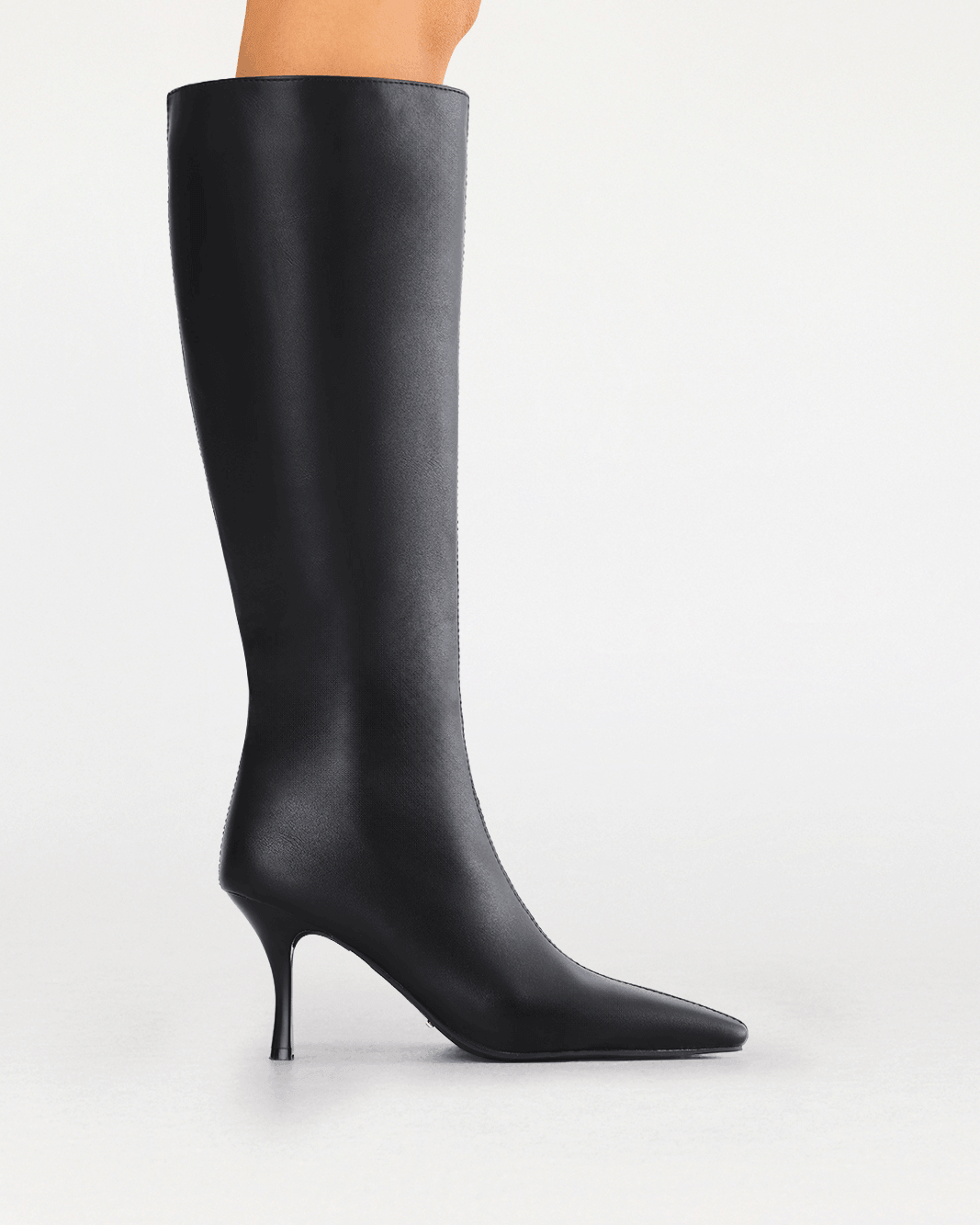 ISELA - BLACK-Boots-Billini-Billini