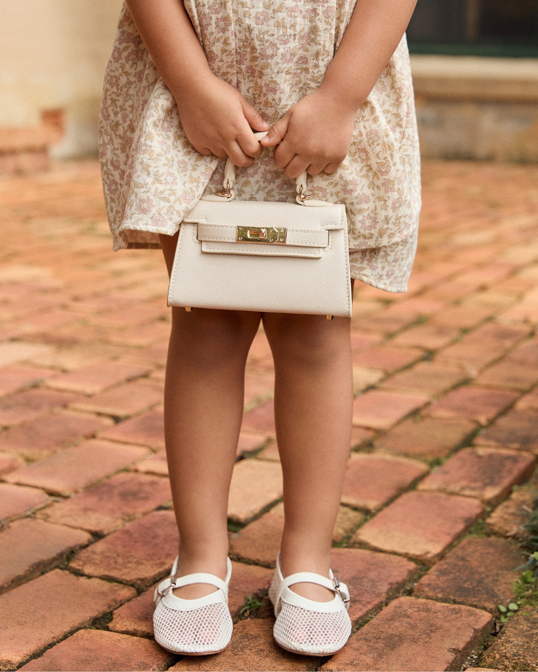 JAYLAH MINI - WHITE-Flats-Billini-Billini