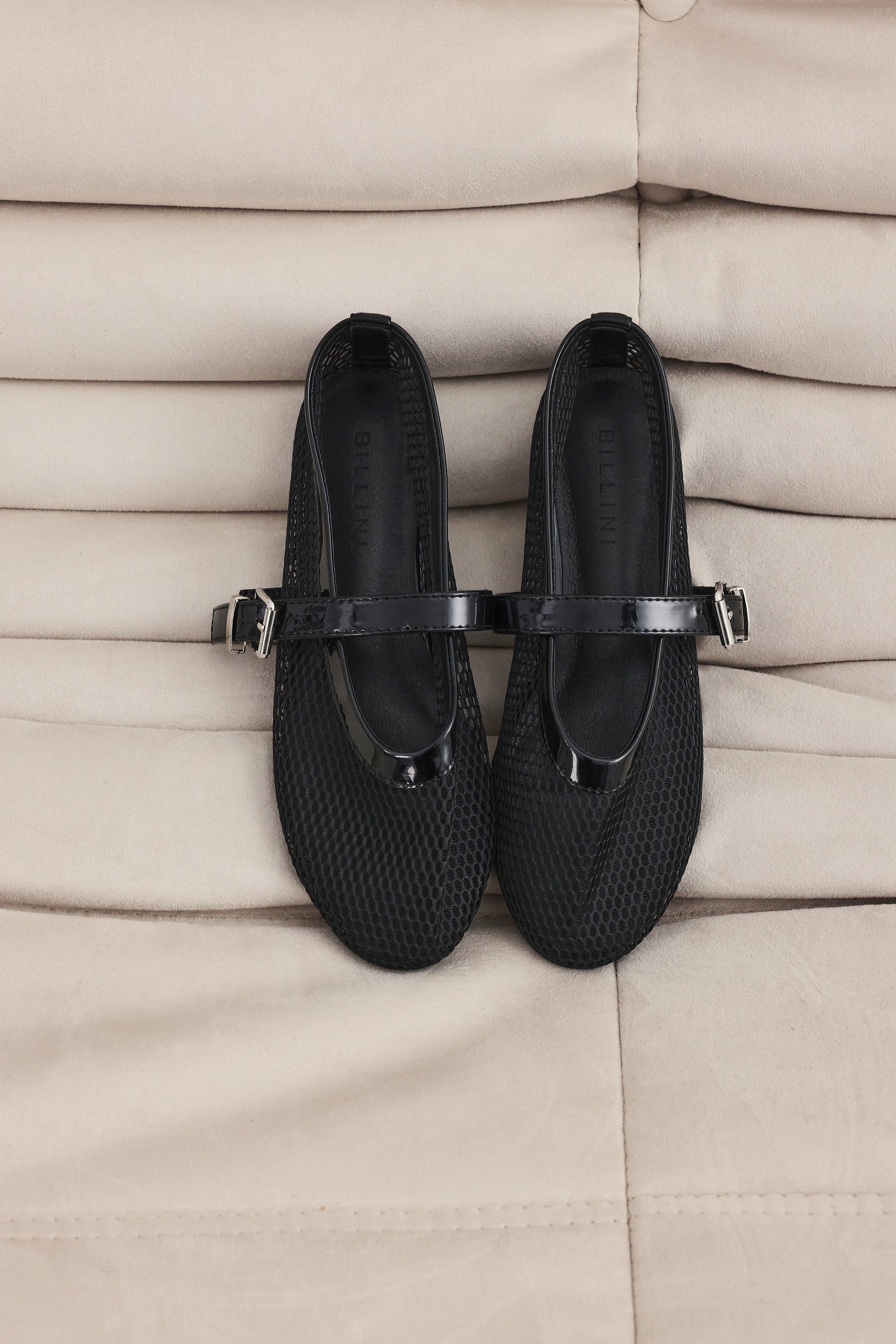 JAYLAH - BLACK-Flats-Billini-Billini