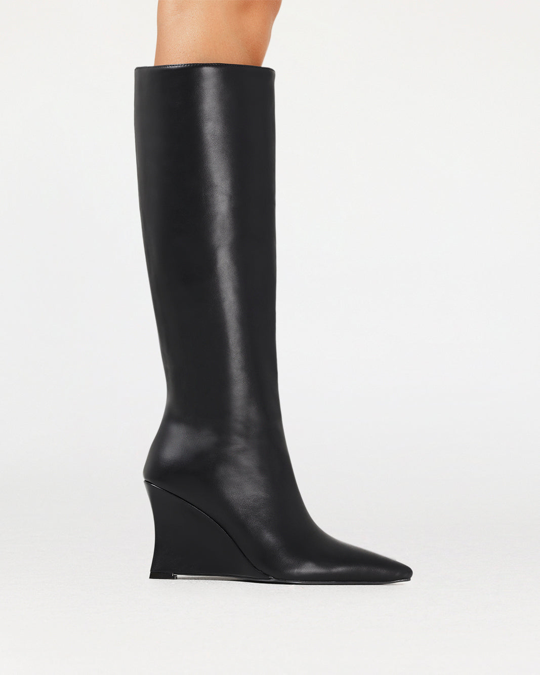LIZZIE - BLACK-Boots-Billini-Billini