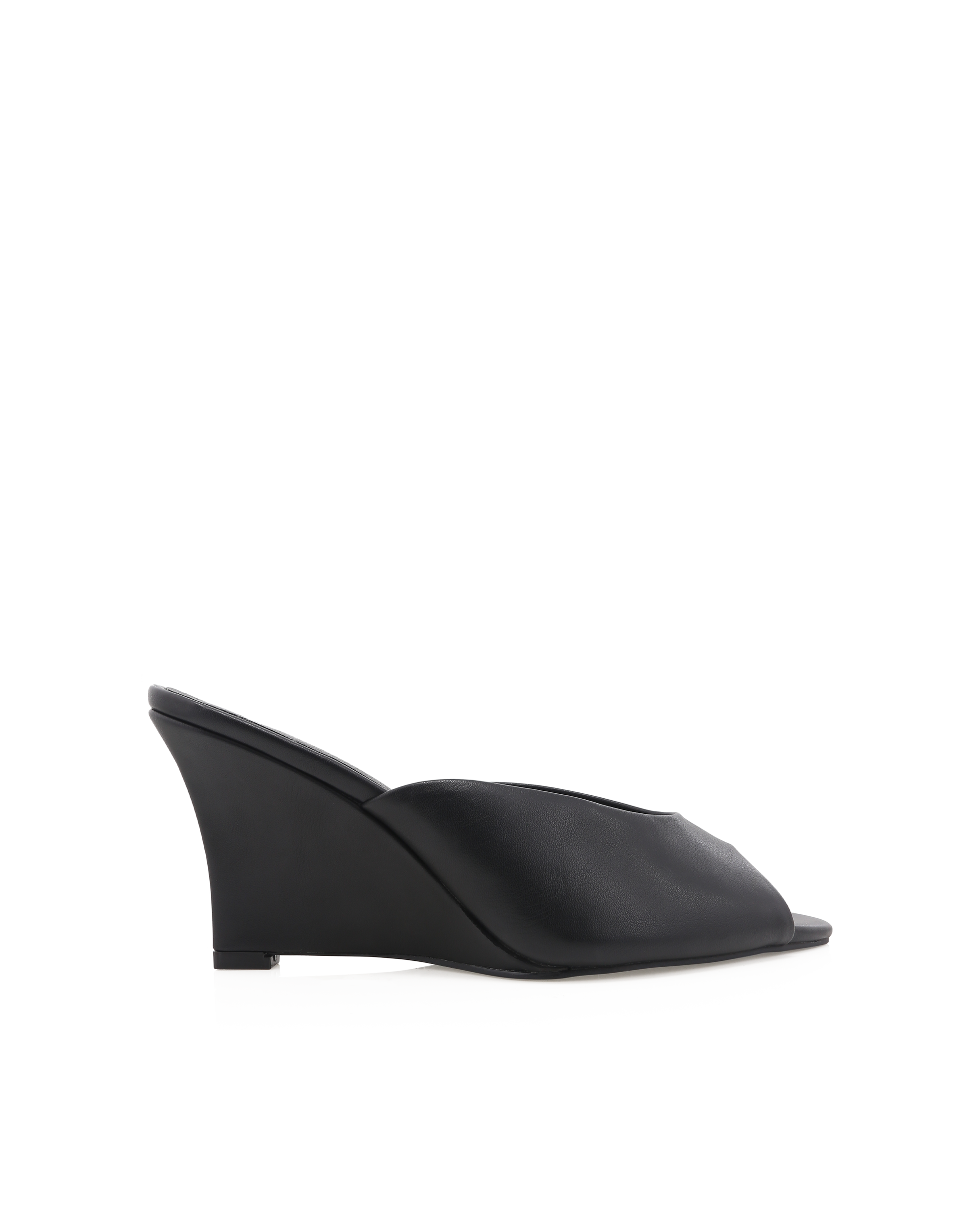 LOTTY - BLACK-Wedges-Billini-Billini