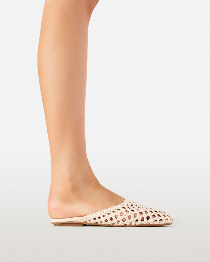 LUCINDA - SESAME-Flats-Billini-Billini