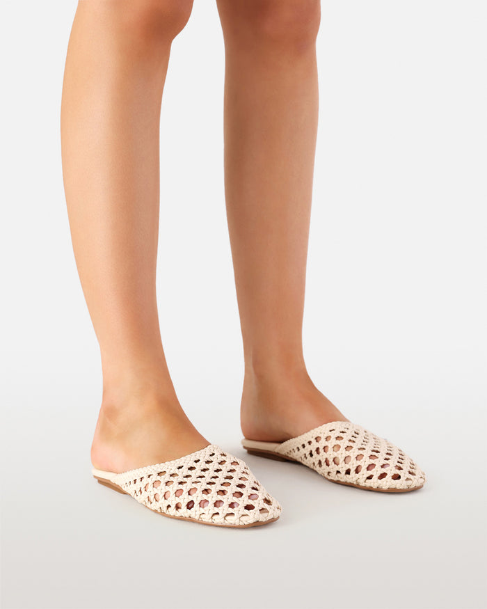 LUCINDA - SESAME-Flats-Billini-Billini
