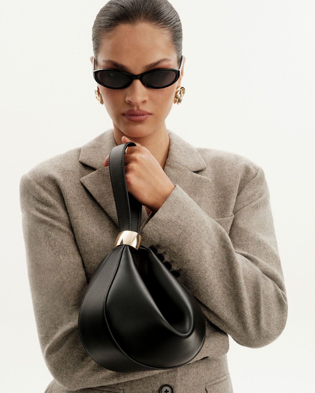 NOVA HANDLE BAG - BLACK-Handbags-Billini-Billini