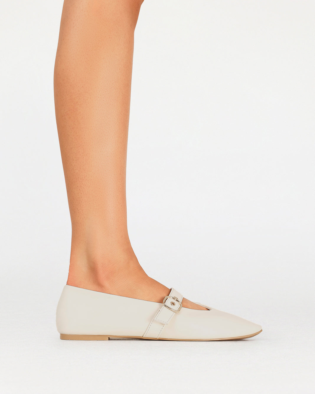 RAPHAEL - BONE-Flats-Billini-Billini