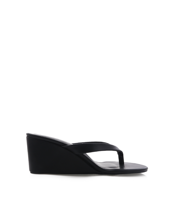 TAIKA - BLACK-Wedges-Billini-Billini