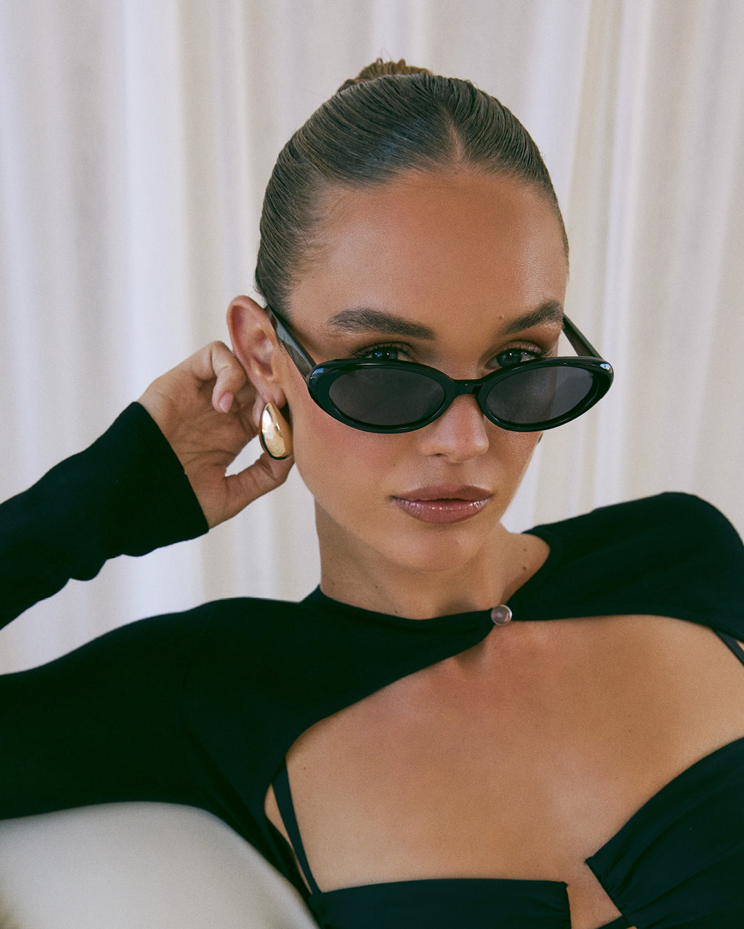 THE IRIS - BLACK-JET-SUNGLASSES-BANBE-O/S-Billini
