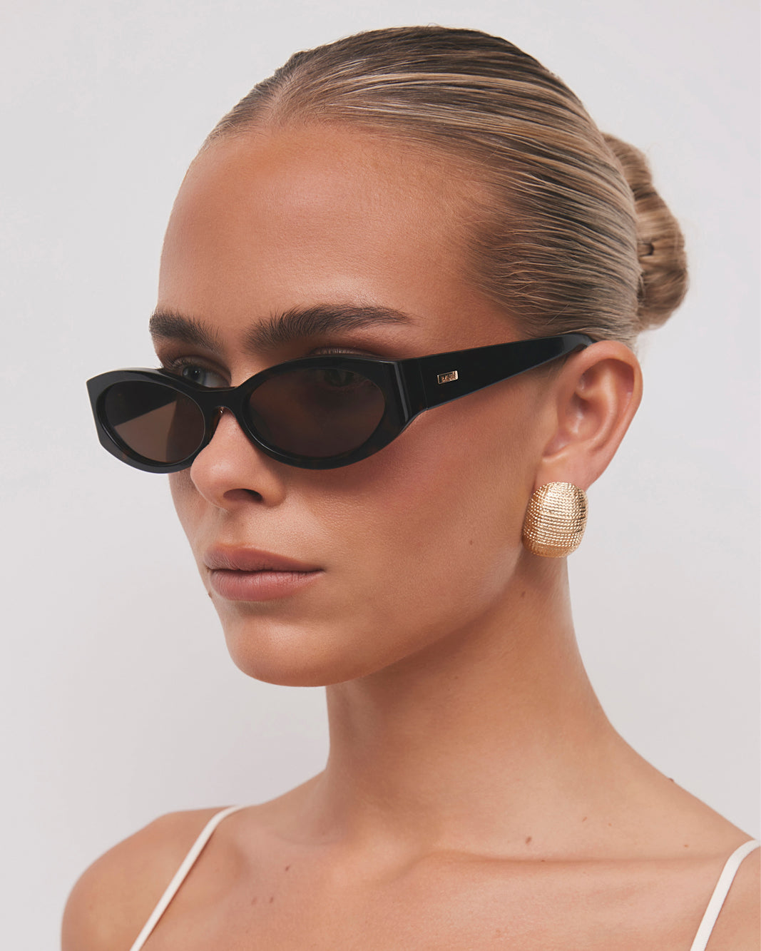 THE KASIA - DARK HAVANA TORT-WALNUT-SUNGLASSES-BANBE-Billini