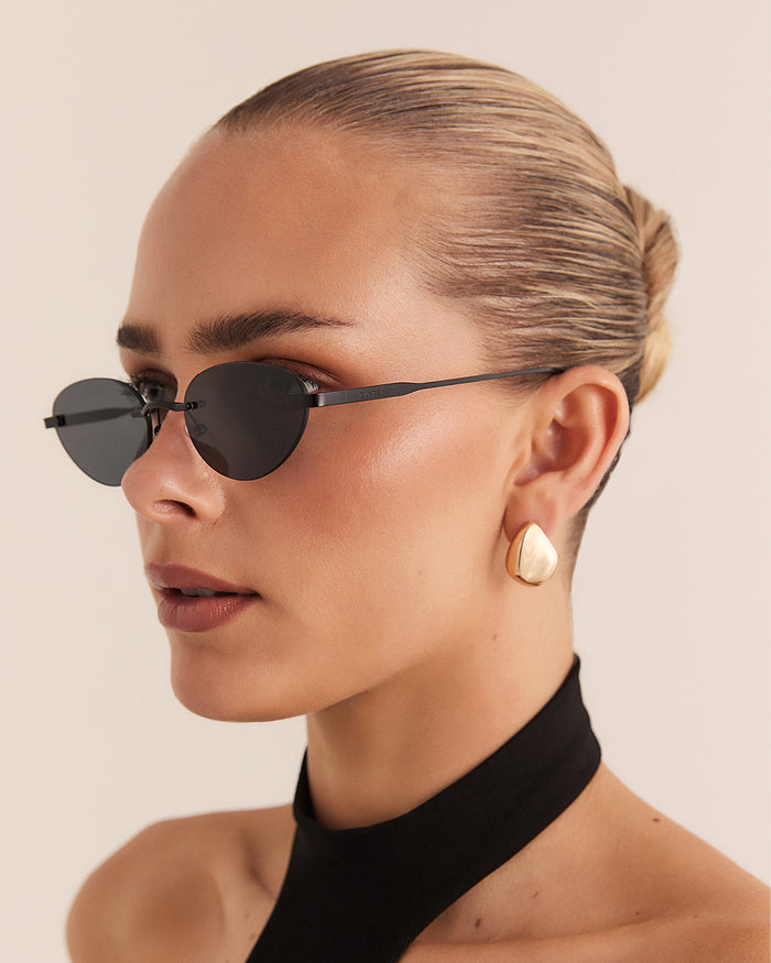 THE LANA - BLACK-BLACK-SUNGLASSES-BANBE-Billini