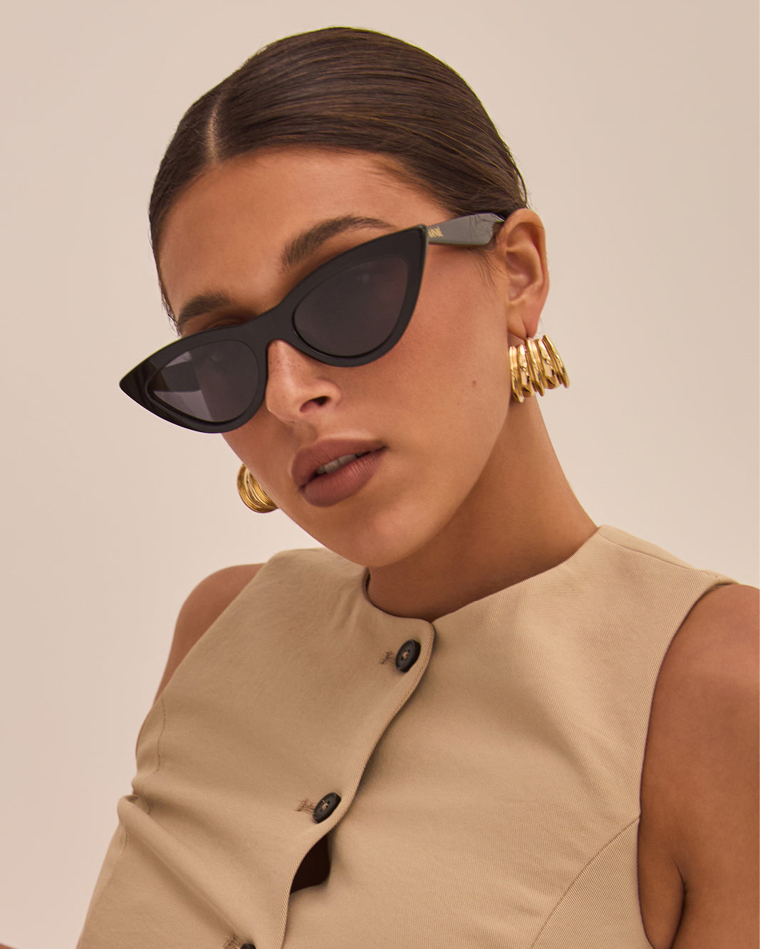 THE LINDA - BLACK-BLACK-SUNGLASSES-BANBE-O/S-Billini