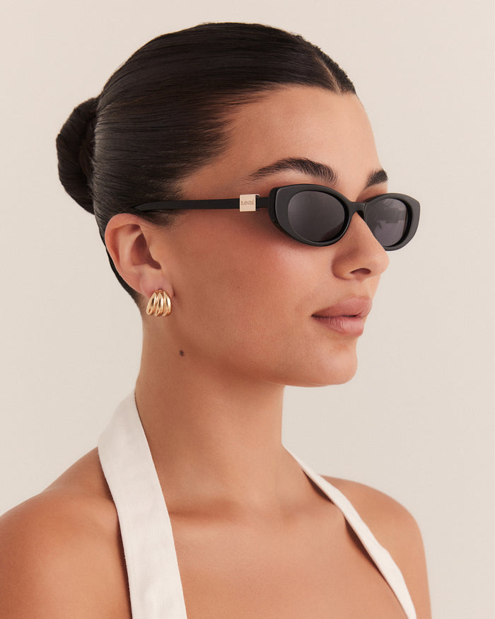 THE OLIVIA - BLACK-BLACK-SUNGLASSES-BANBE-Billini