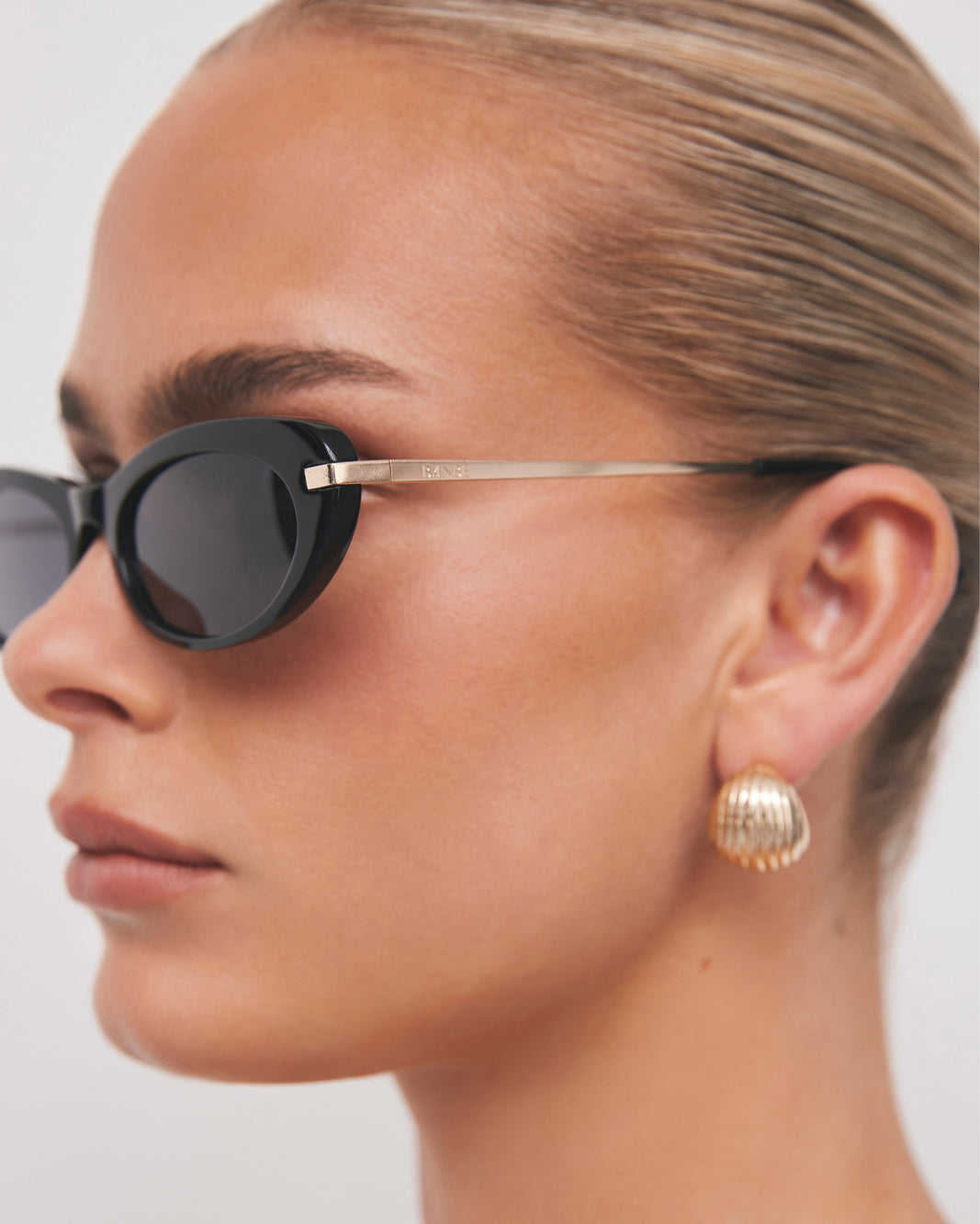 THE RAE - BLACK-BLACK-SUNGLASSES-BANBE-Billini