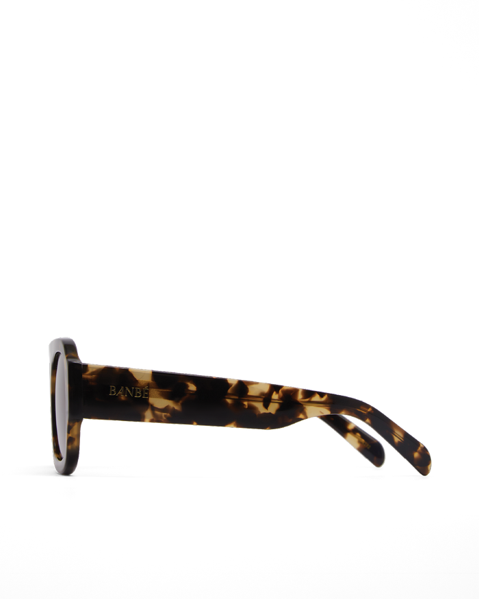 THE SUKI - TOFFEE TORT-CHOCOLATE-SUNGLASSES-BANBE-Billini