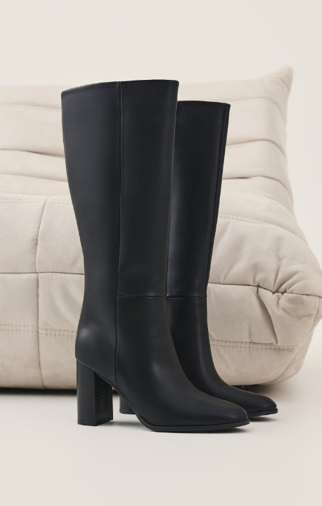 BOOT SEASON