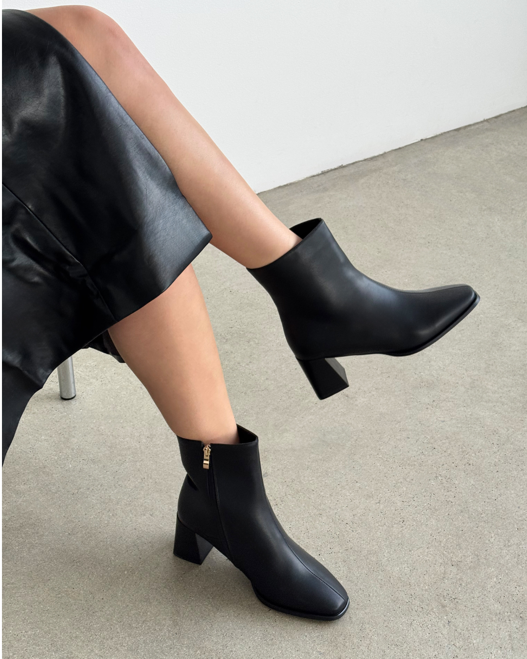 ALANIA CURVE - BLACK-Boots-Billini-Billini