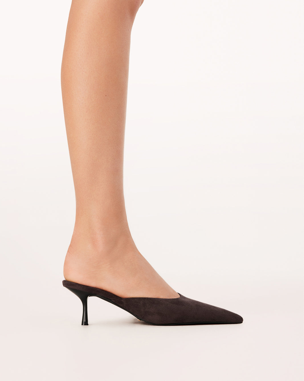 WYNONNA - DARK CACAO SUEDE-PUMPS-Billini-Billini